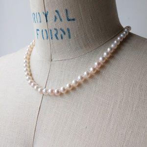 Belle de Mer pearls 17 inch